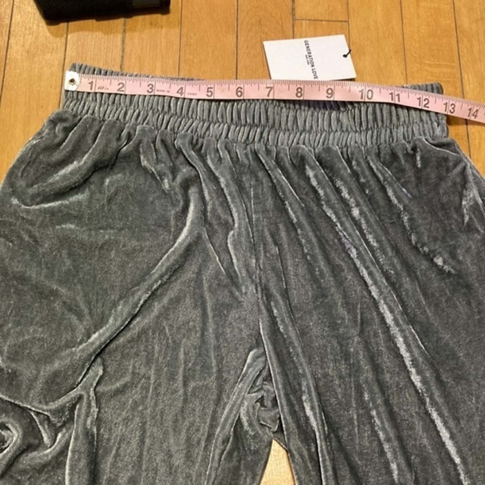 Generation Love Joggers - Picture 8 of 11